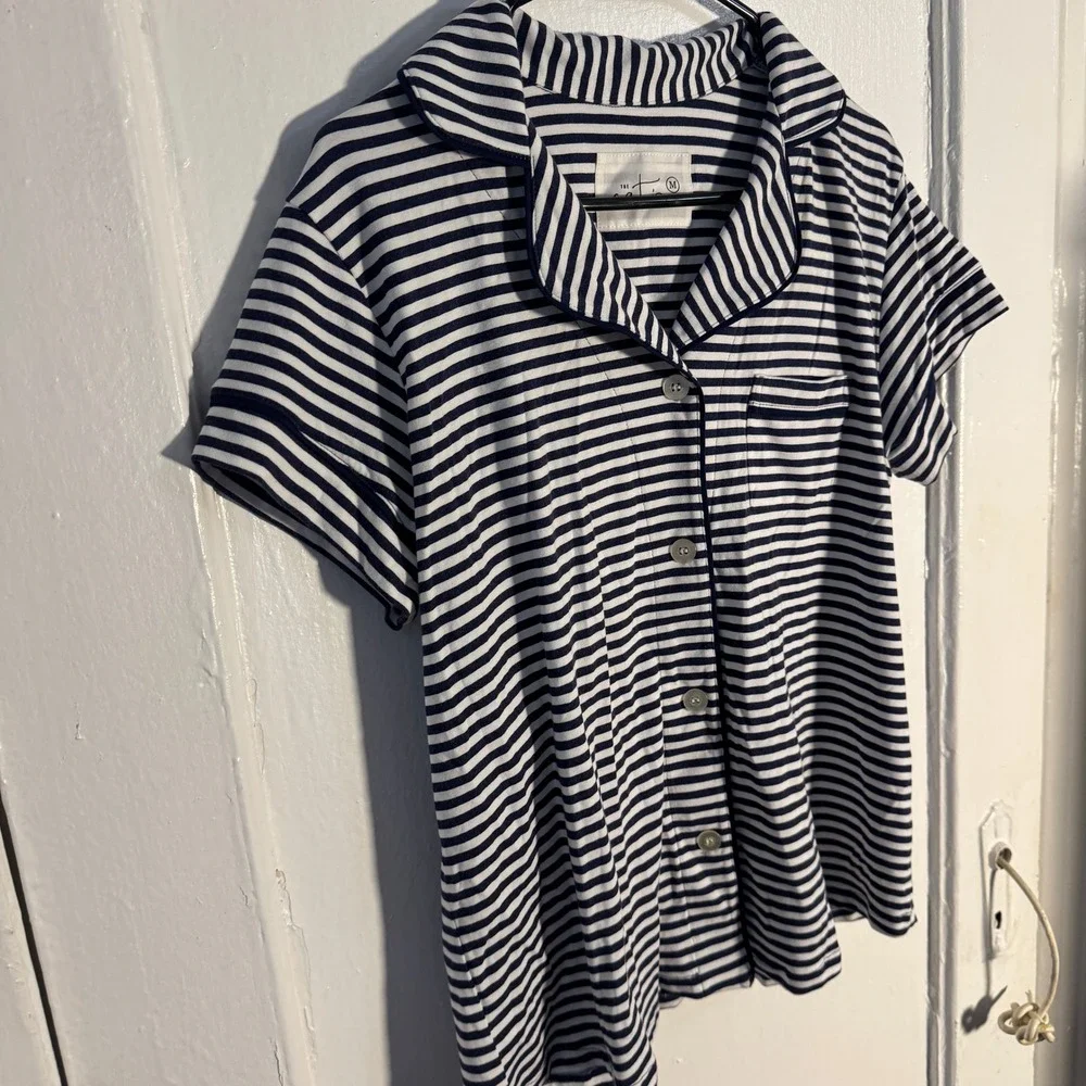 The Cat's Pajamas Womens Navy White Striped Short Sleeve Button Pajama Top M NWT